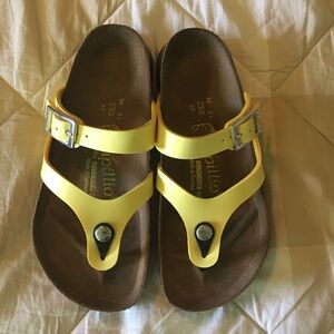 Papillio Birkenstock Yellow Sandals with Rhinestone Buckle Size 5